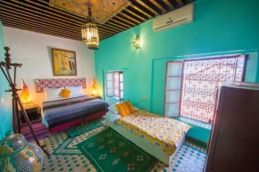 Riad Bouaanania